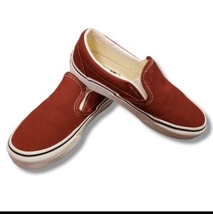 VANS SLIP ON M 4.5 W 6.MAROON BURGANDY  NOT BROWN
